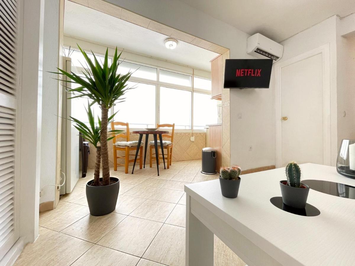 Urban&Vacay! Suite - Torremolinos City Centre Экстерьер фото